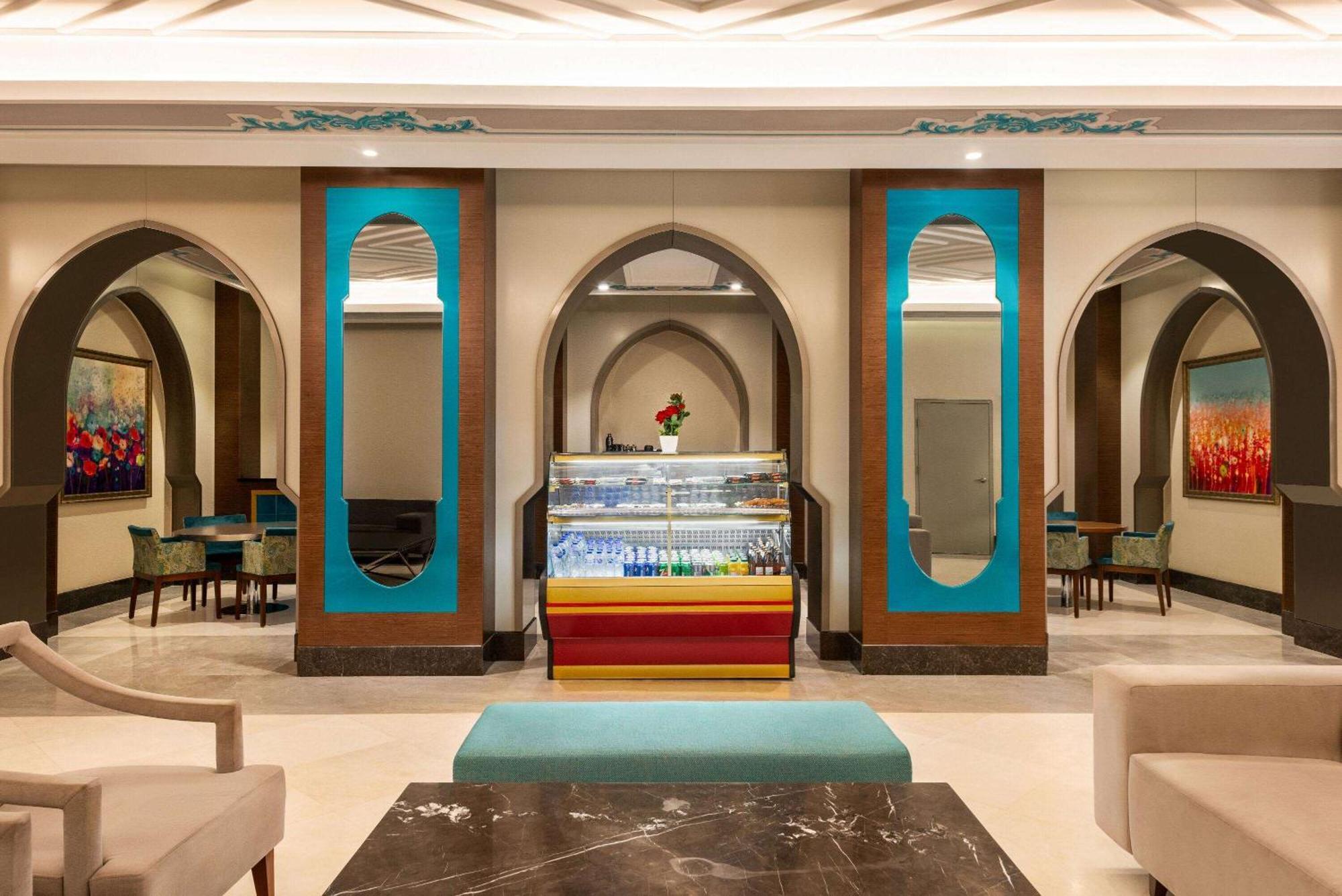 Ramada By Wyndham Makkah Zad Al Tayseer Mekka Zewnętrze zdjęcie